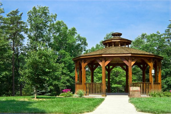 Fargo Outdoor Structure Service